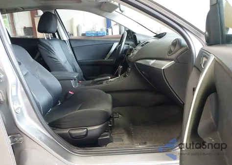 2010 Mazda Mazda3 S Sport из США, поврежденный, VIN JM1BL1H68A1321505